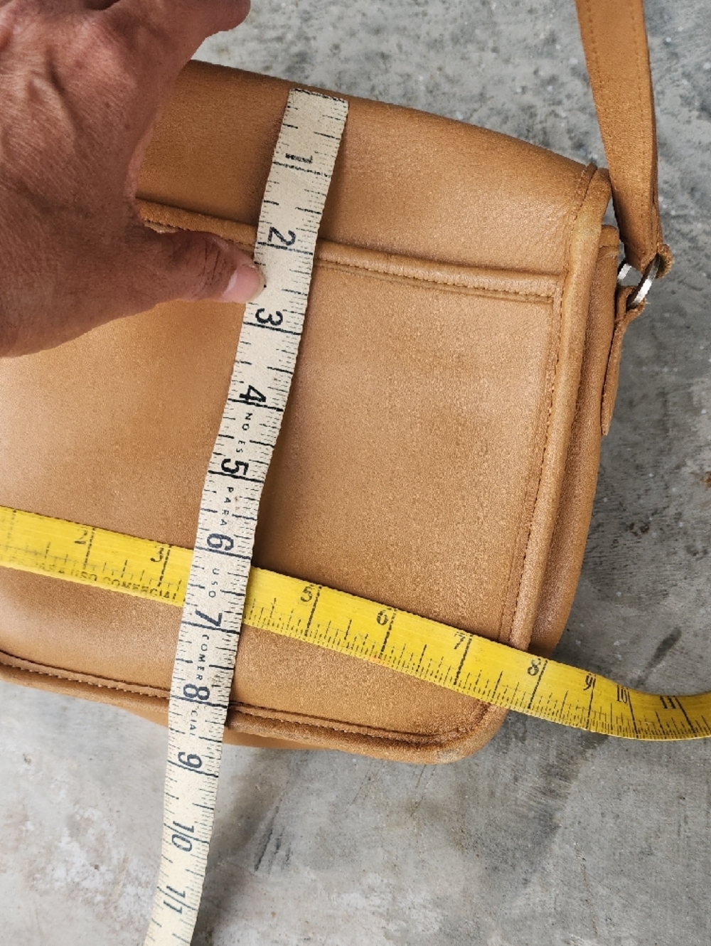 Coach Vintage Tan Crossbody Saddle Bag with Turn-Lock - Picture 9 of 16